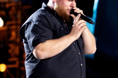 LukeCombs013